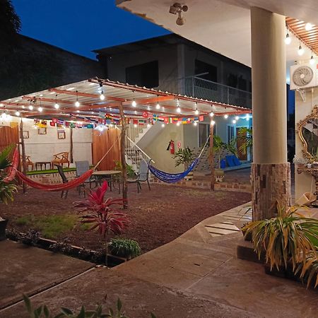 פוארטו בקריסו מורנו Teresita'S House Suites Con Cocina Privada מראה חיצוני תמונה