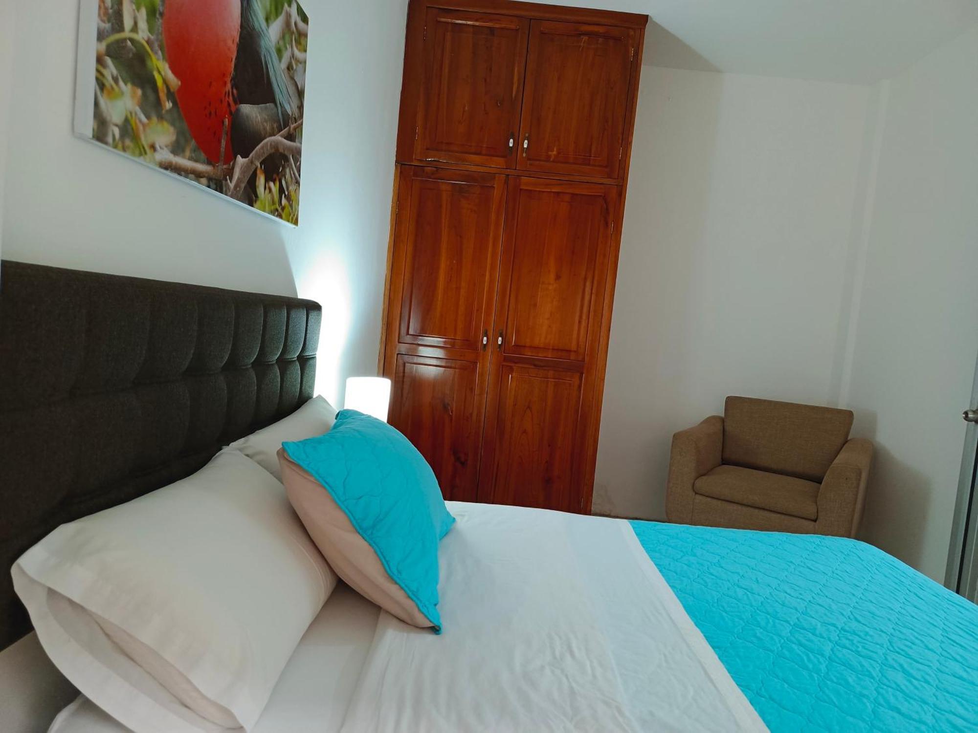 פוארטו בקריסו מורנו Teresita'S House Suites Con Cocina Privada מראה חיצוני תמונה