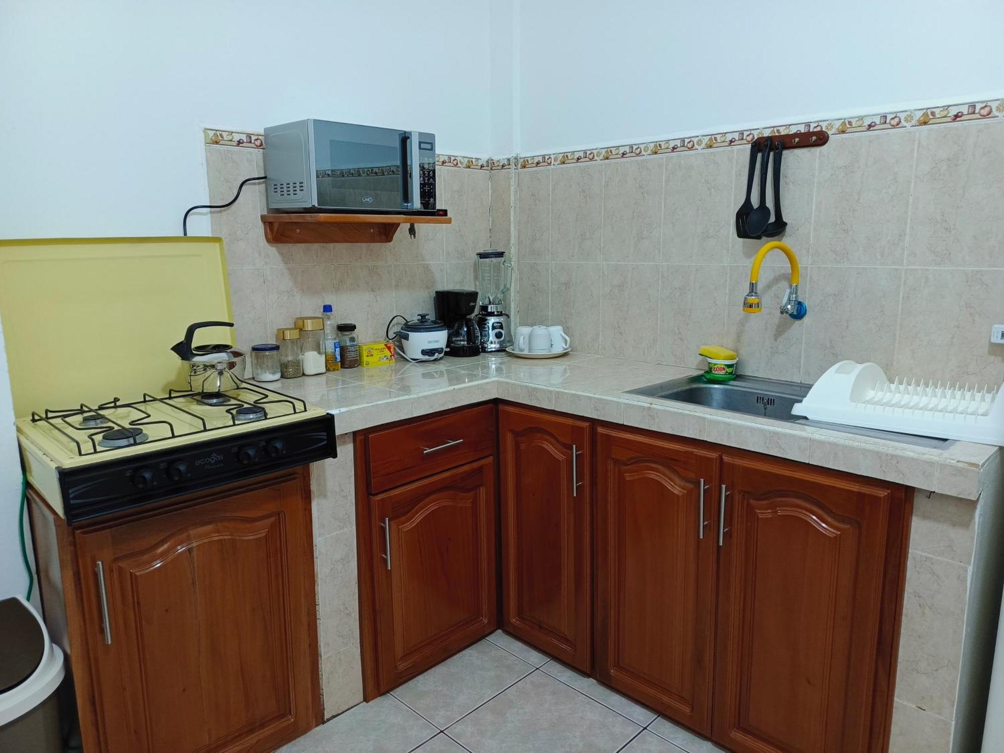 פוארטו בקריסו מורנו Teresita'S House Suites Con Cocina Privada מראה חיצוני תמונה