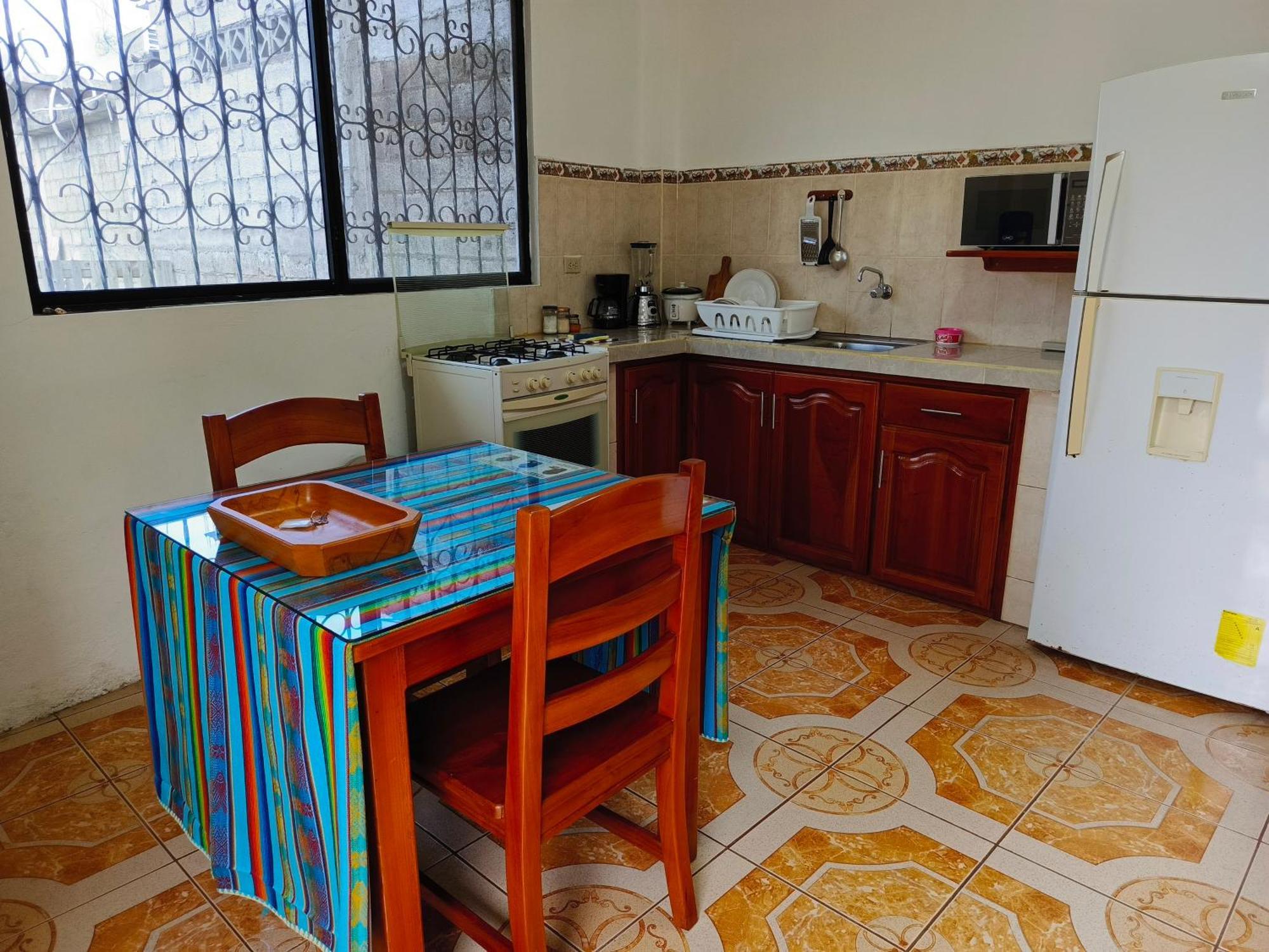 פוארטו בקריסו מורנו Teresita'S House Suites Con Cocina Privada מראה חיצוני תמונה